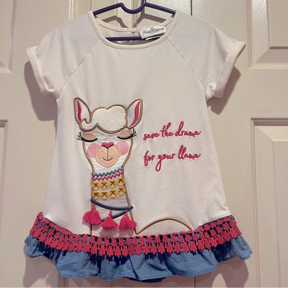 Llama Rare Editions Embroidered Save the Drama for your Llama Top Size 5 Tassels